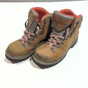 Cabela's 4Most Women’s Trail Hiking Boots Brown Size 7.5 Outdoor Heavy Duty Sole